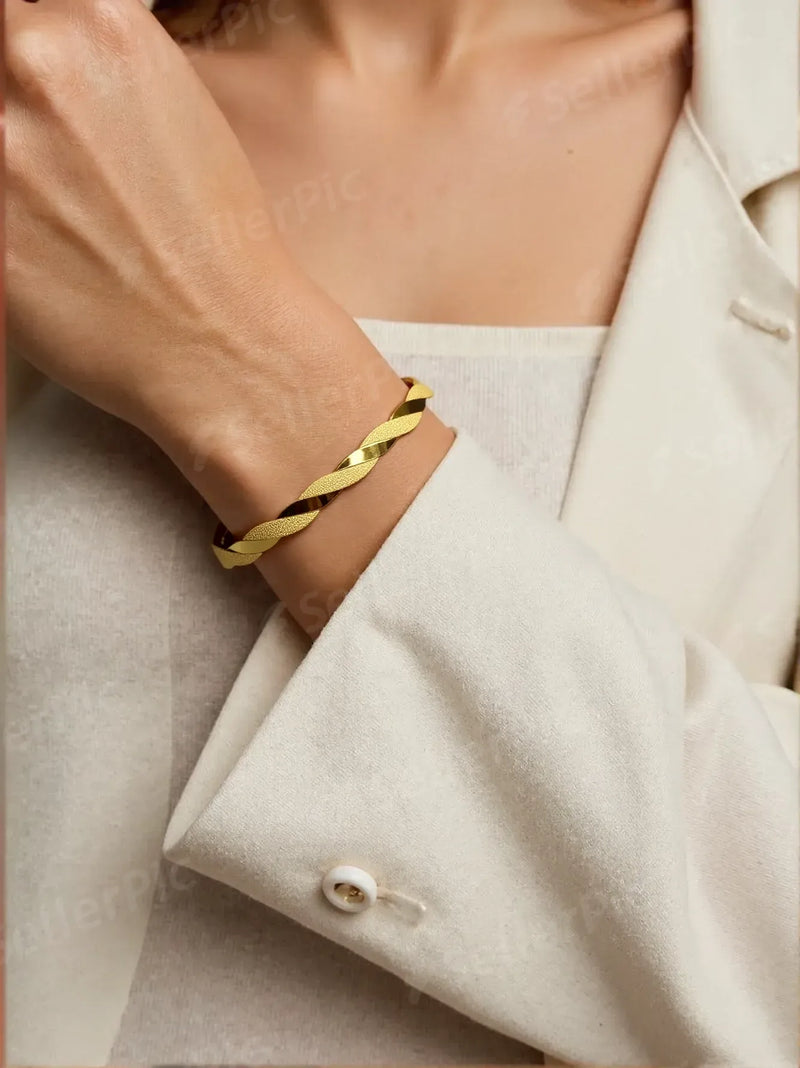 Twist of Gold Kada
