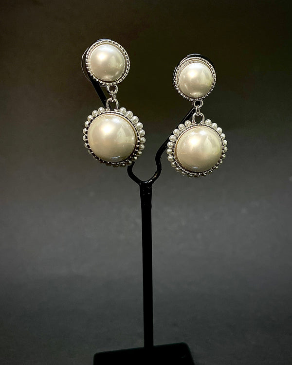 Pearl Button Drops