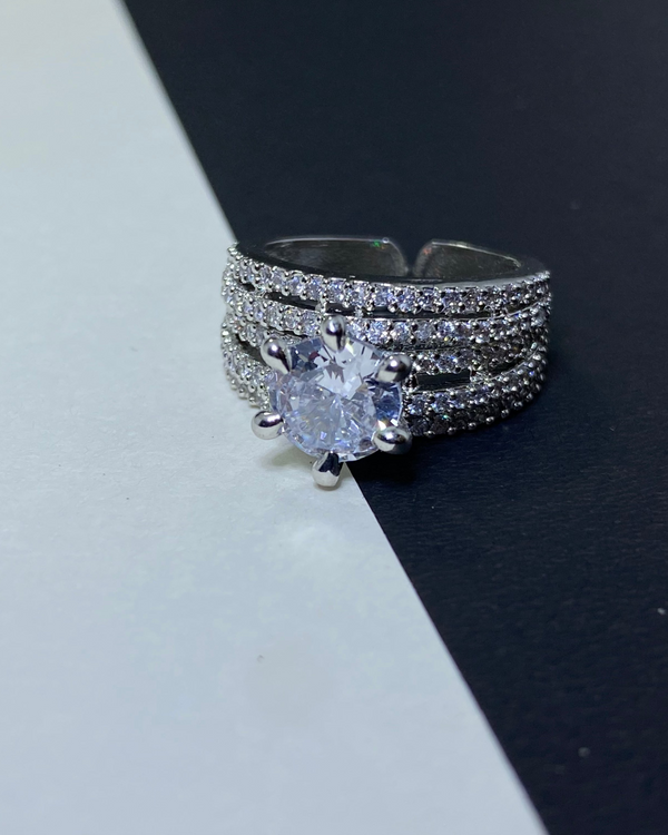 Luxe Crown Ring