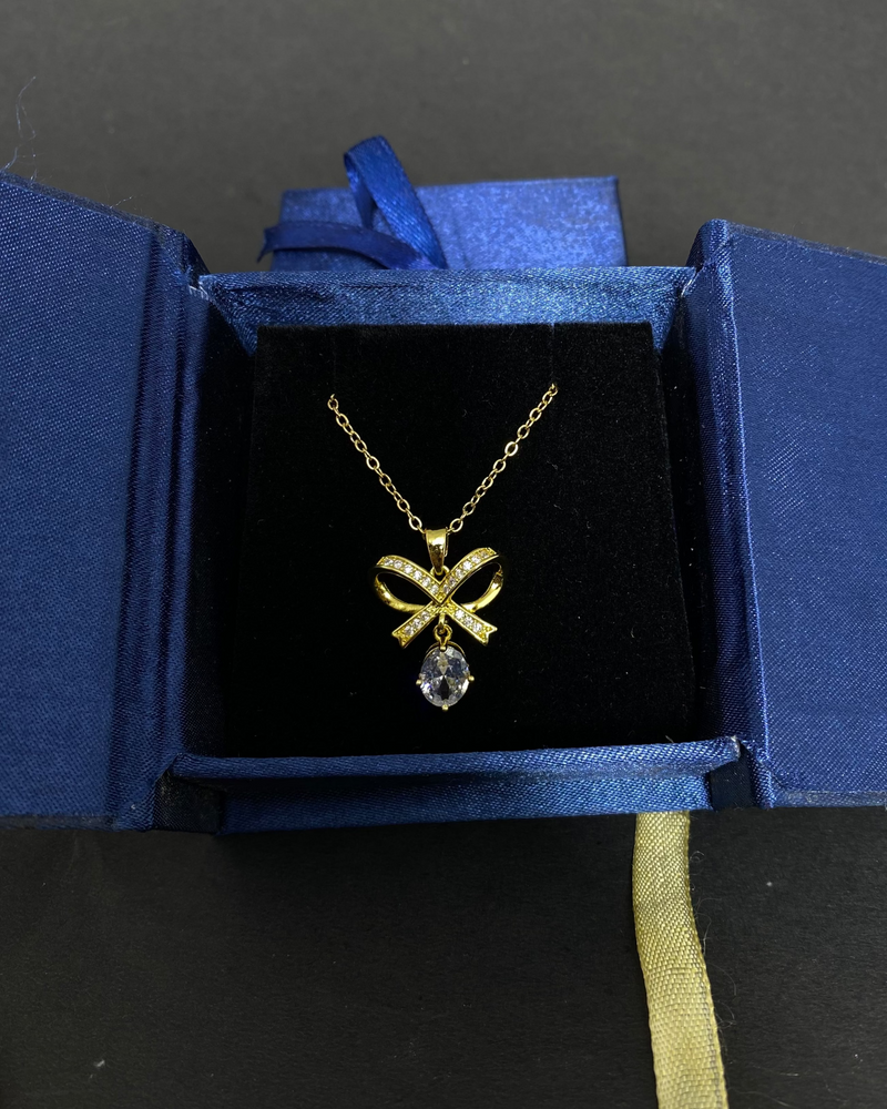 Golden Ribbon Shine