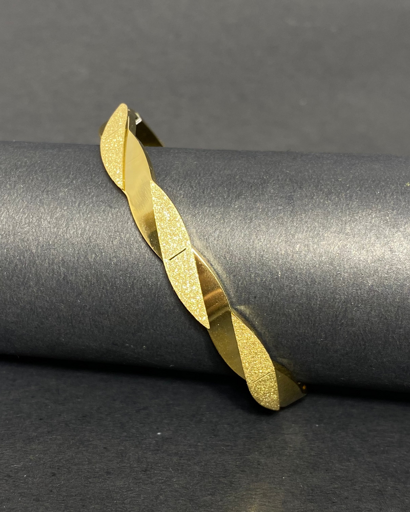 Twist of Gold Kada